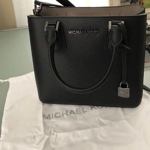 Michael Kors Adele messenger purse